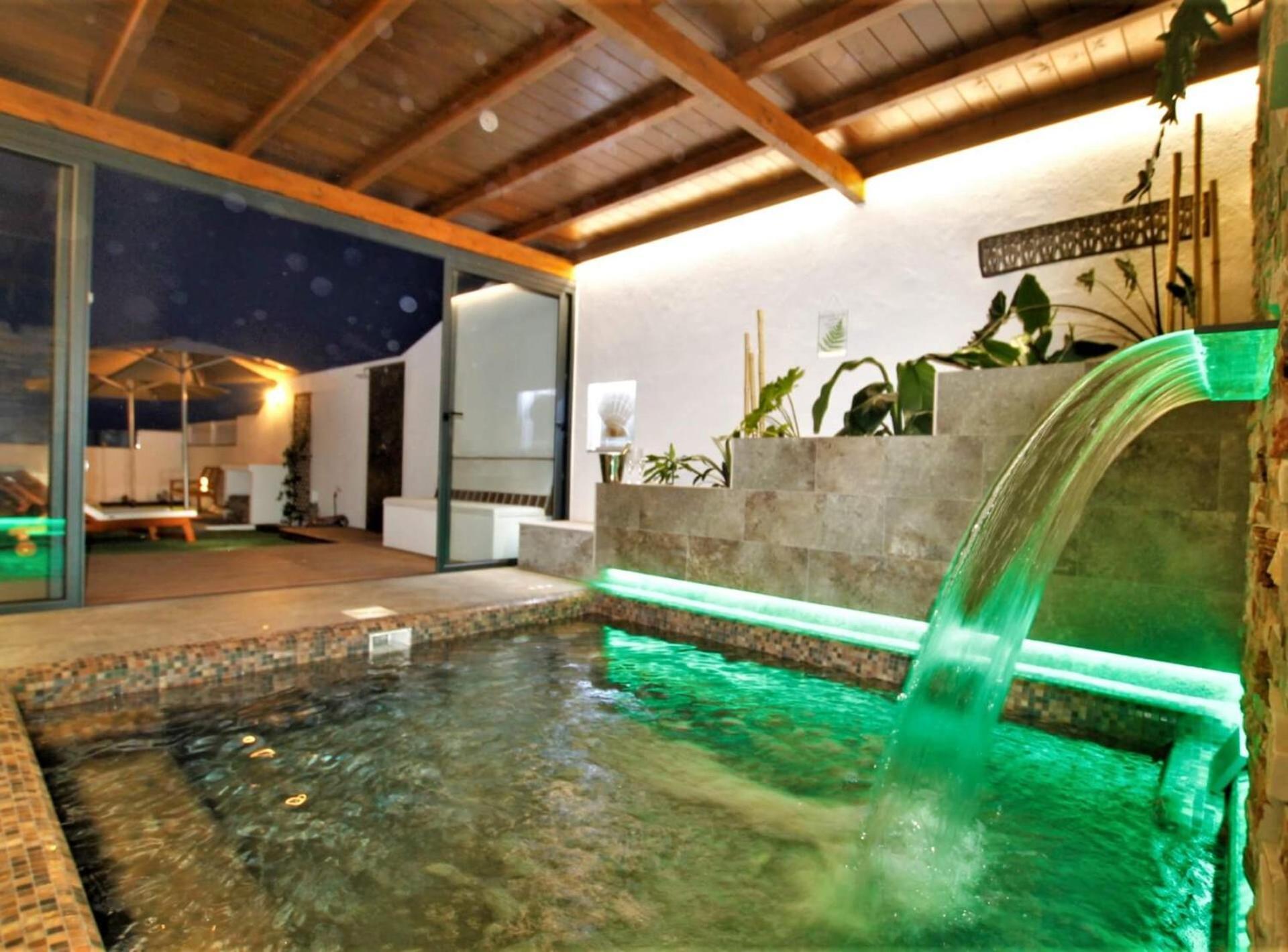 Вилла Holiday House And Spa Lanzarote Тиас Экстерьер фото